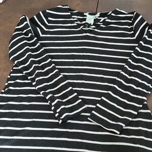 Girls dress Black and white